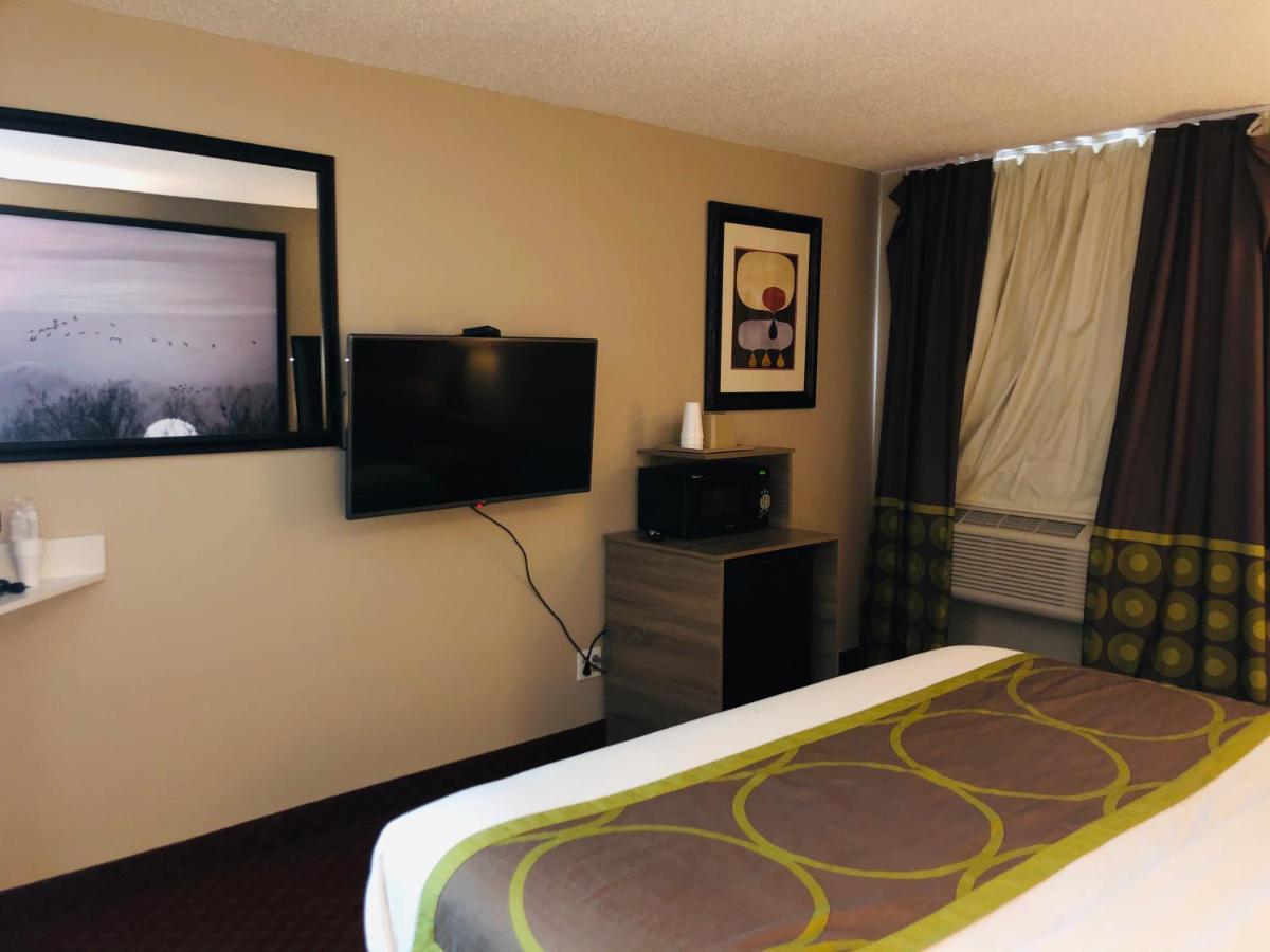 The Inn&Suites Sw Omaha Buitenkant foto