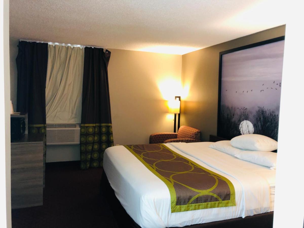 The Inn&Suites Sw Omaha Buitenkant foto