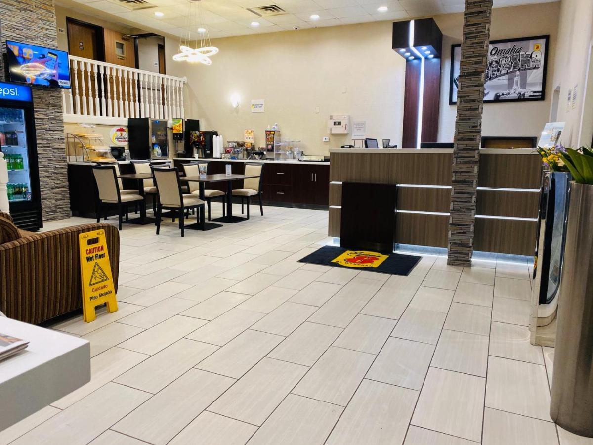 The Inn&Suites Sw Omaha Buitenkant foto
